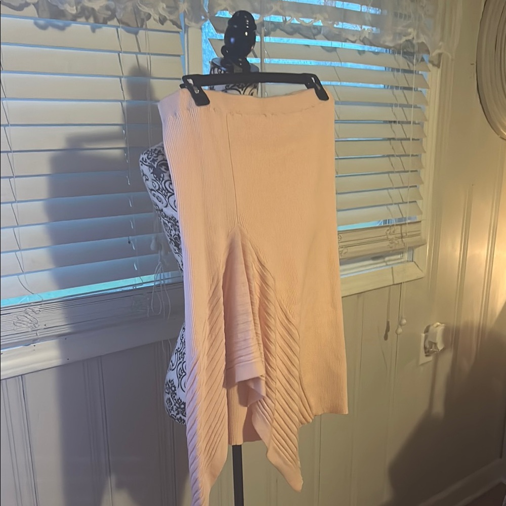 Everyday pink skirt